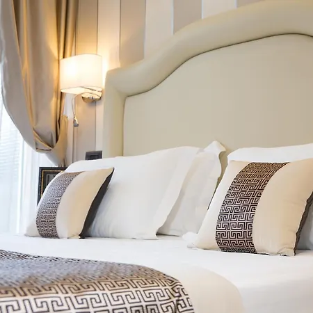 Tigullio Et De Milan