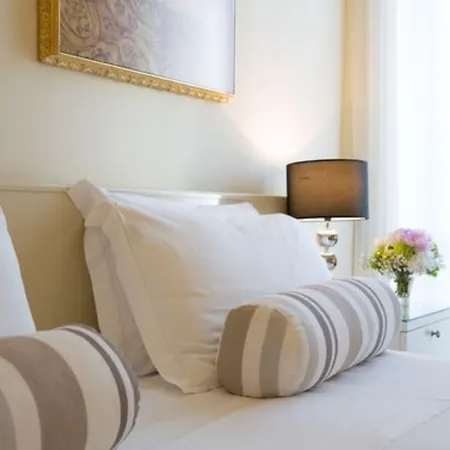 ティグッリオ エト デ ミラノ ホテル 3*