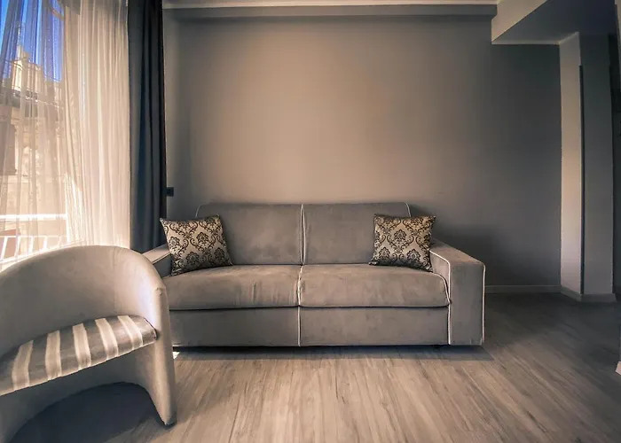 Tigullio Et De Milan