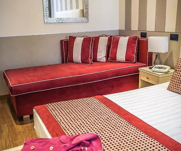 Tigullio Et De Milan