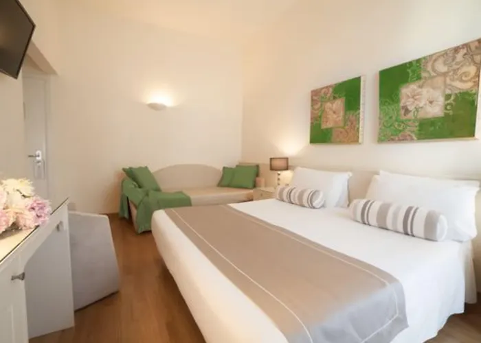 Tigullio Et De Milan Hotel